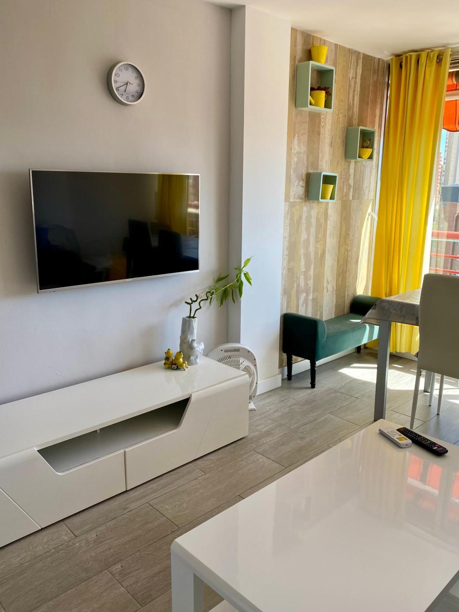 Sea View Apartments, Benidorm Exterior foto